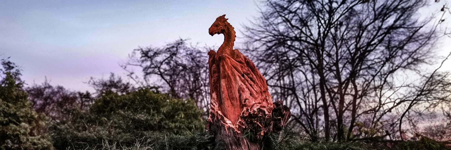 Perching wooden dragon