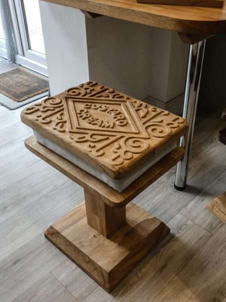 Wooden custard cream